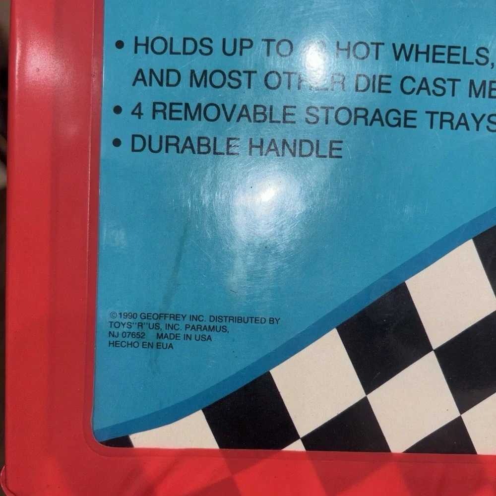 VTG 1990's Fast Lane 48 Car Case Hot Wheels Matchbox Cars Red Toys R Us  Made US